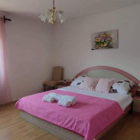 Apartment Eva 로비니스코 셀로 외부 사진
